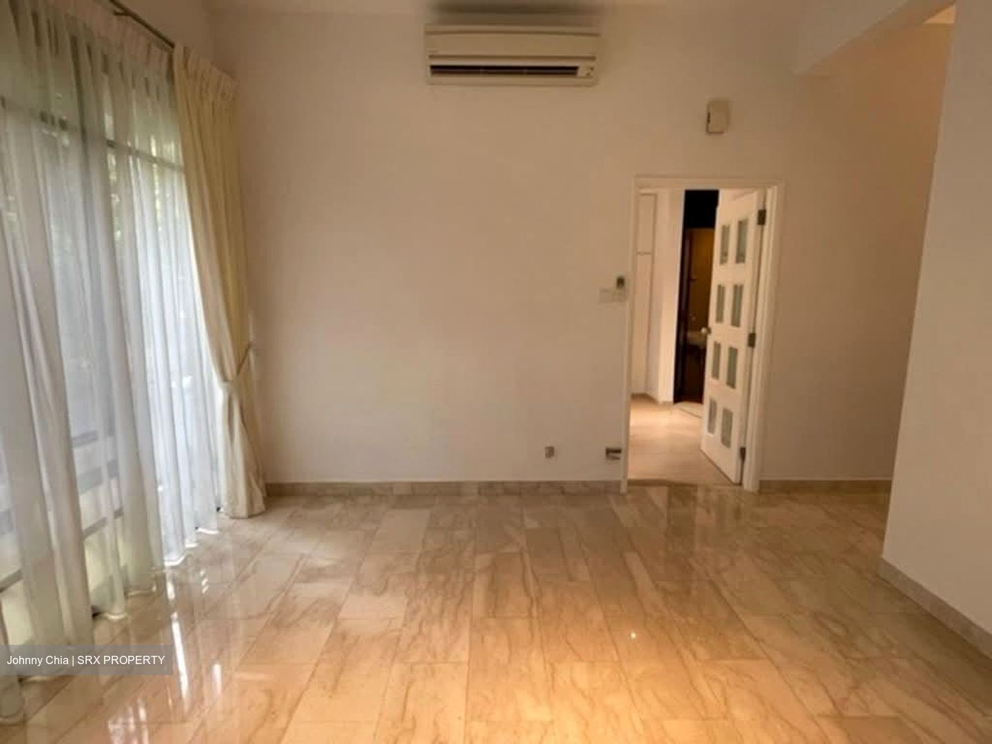 Brentwood (D9), Terrace #526571391